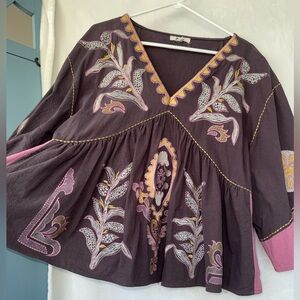 Beautiful cotton / linen blouse